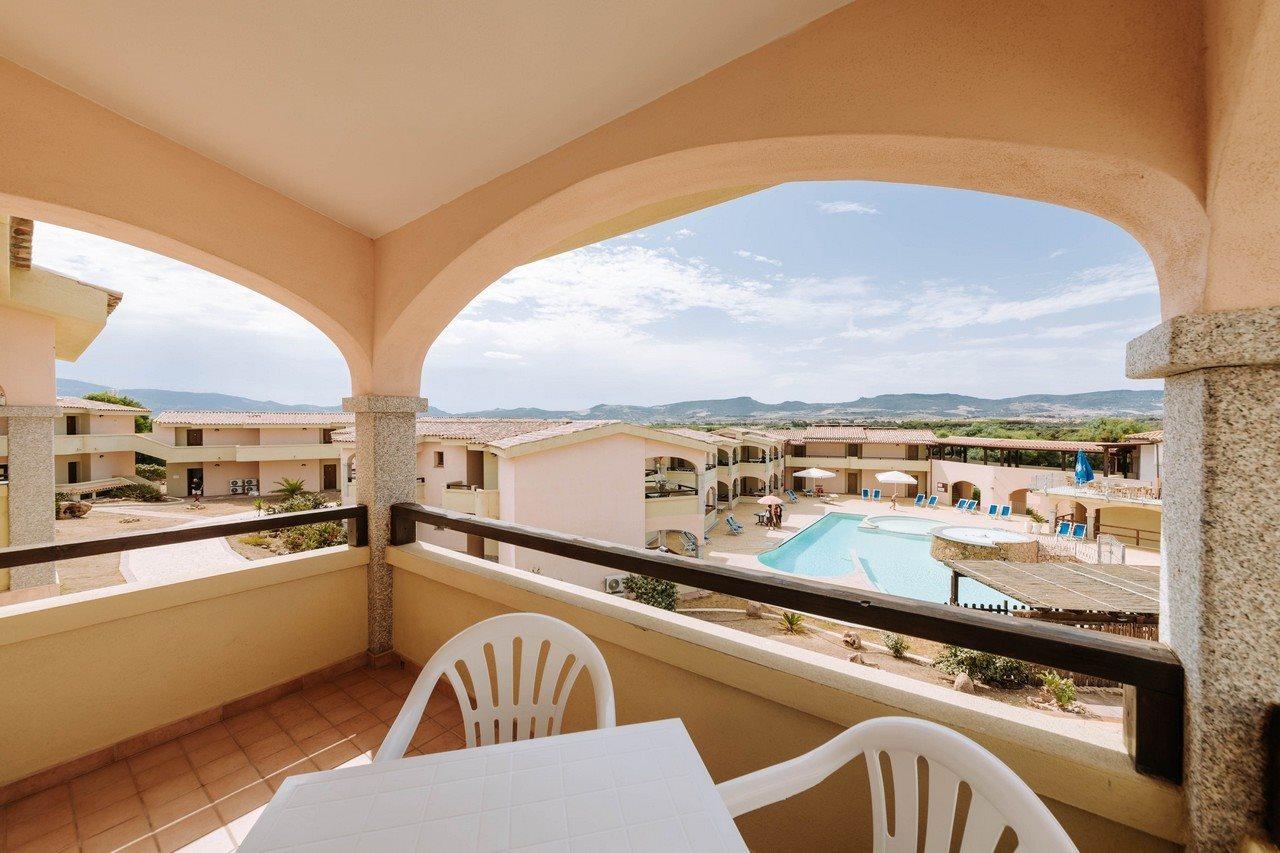 Baia Delle Mimose Aparthotel Бадези Екстериор снимка