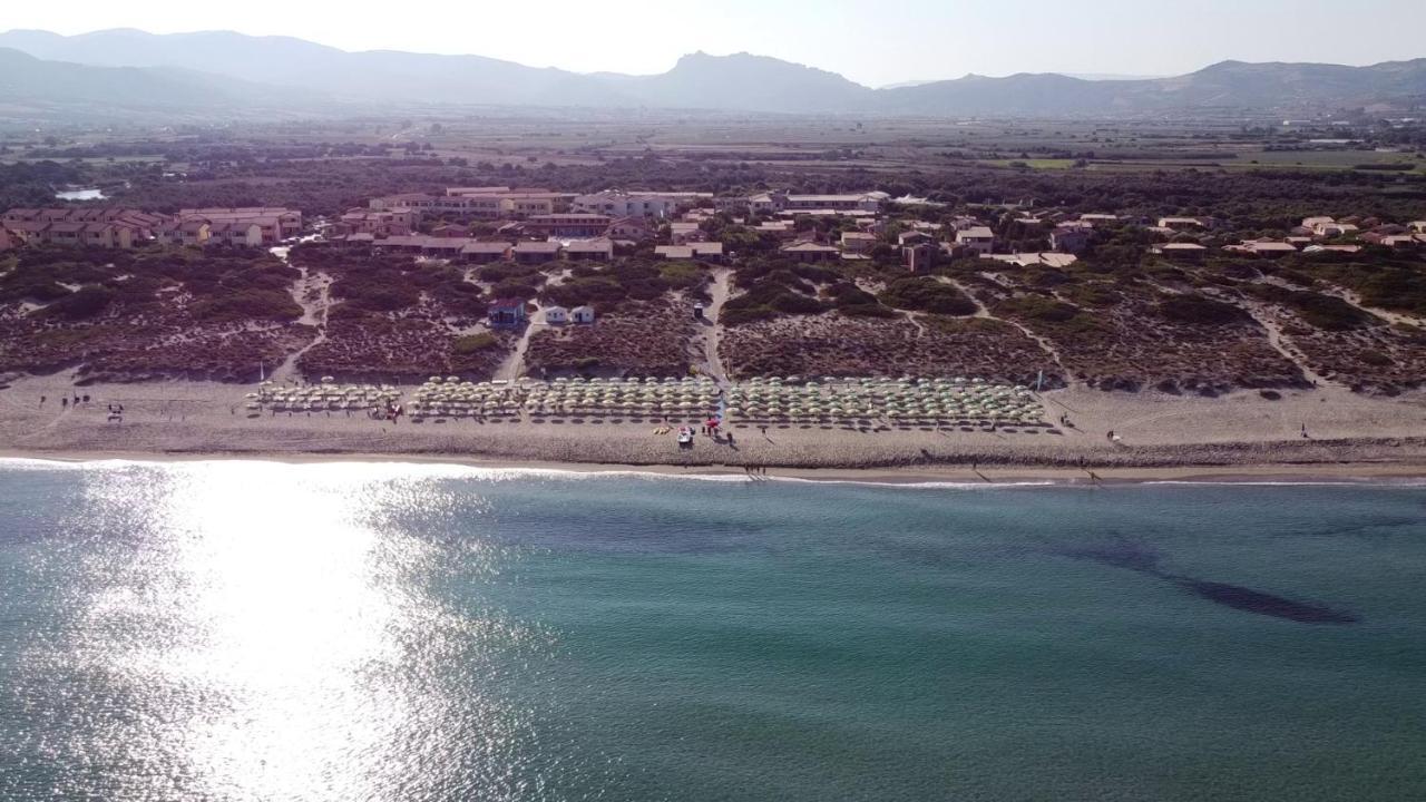 Baia Delle Mimose Aparthotel Бадези Екстериор снимка