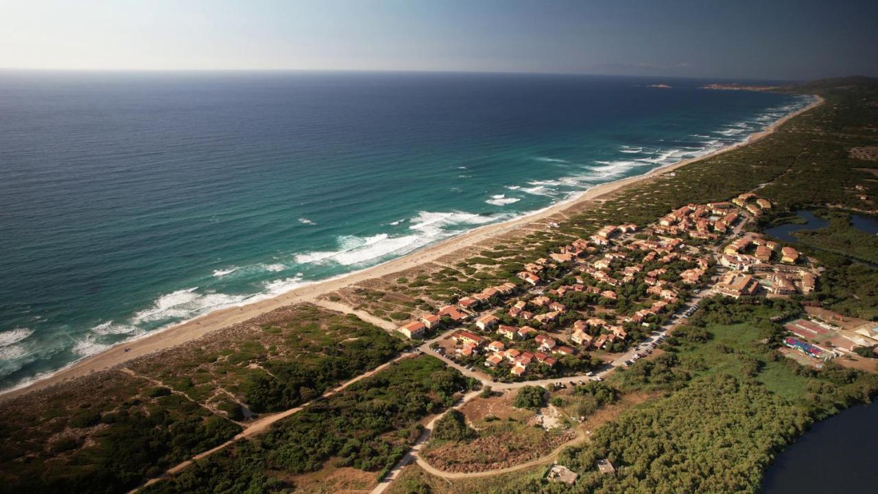 Baia Delle Mimose Aparthotel Бадези Екстериор снимка