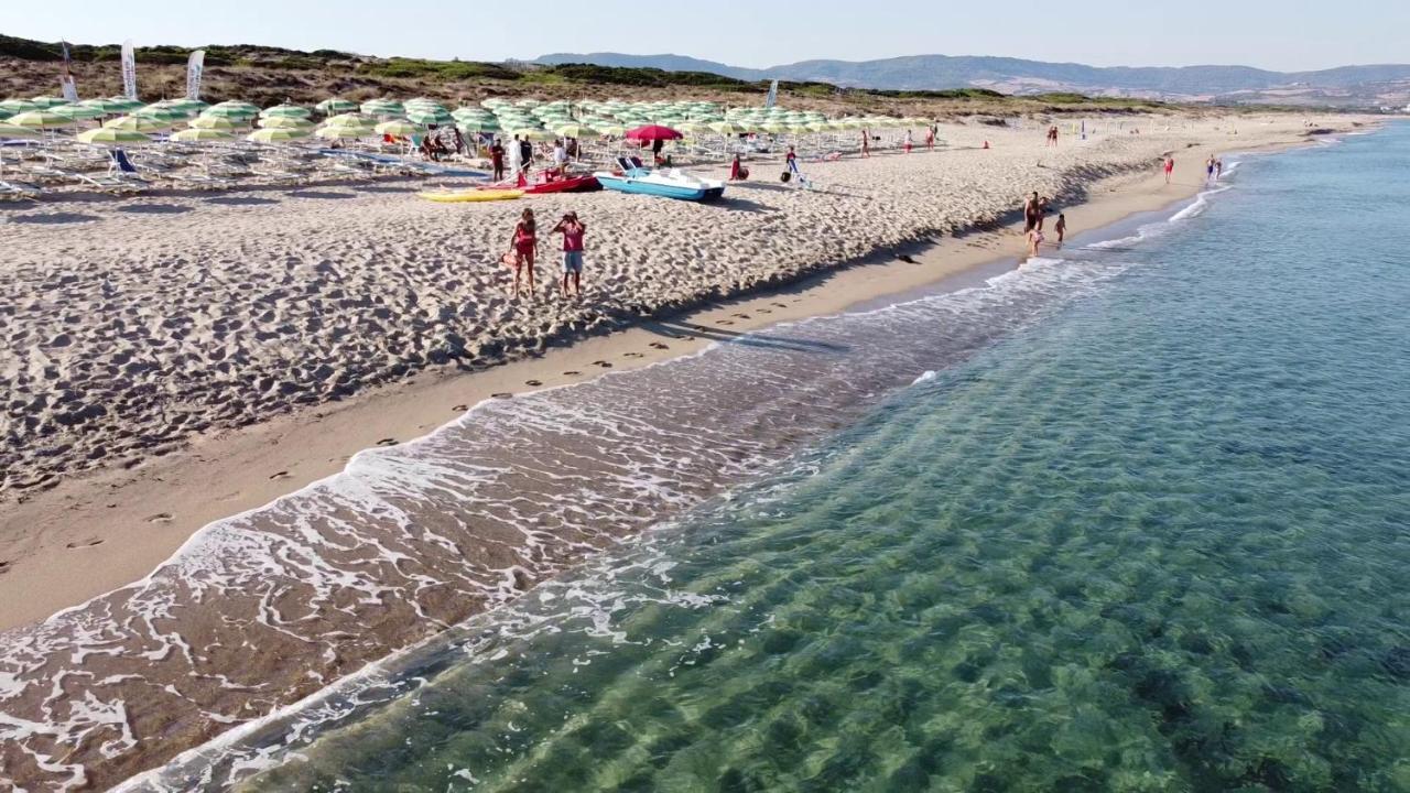 Baia Delle Mimose Aparthotel Бадези Екстериор снимка