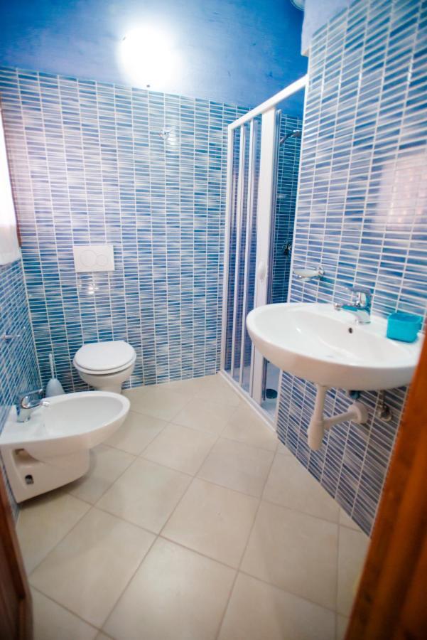 Baia Delle Mimose Aparthotel Бадези Екстериор снимка
